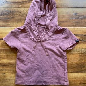 Alphalete short sleeve/cropped hoodie